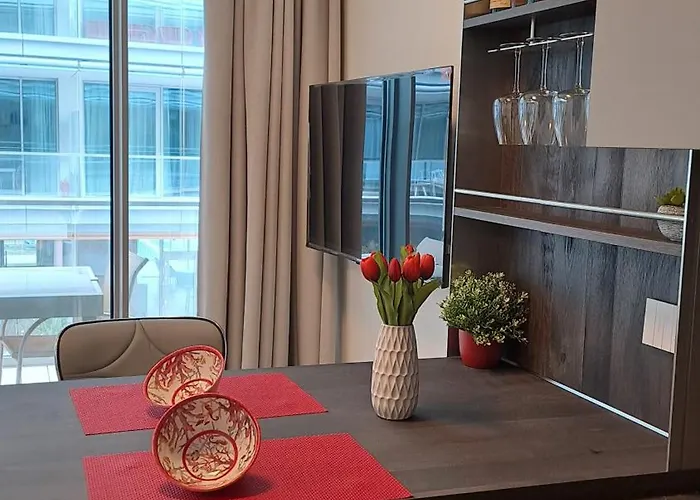 Waterfront Experience Διαμέρισμα *